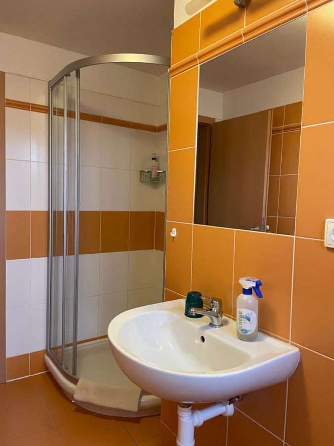 Penzion Pod Zamkem Zruc nad Sazavou Exterior foto